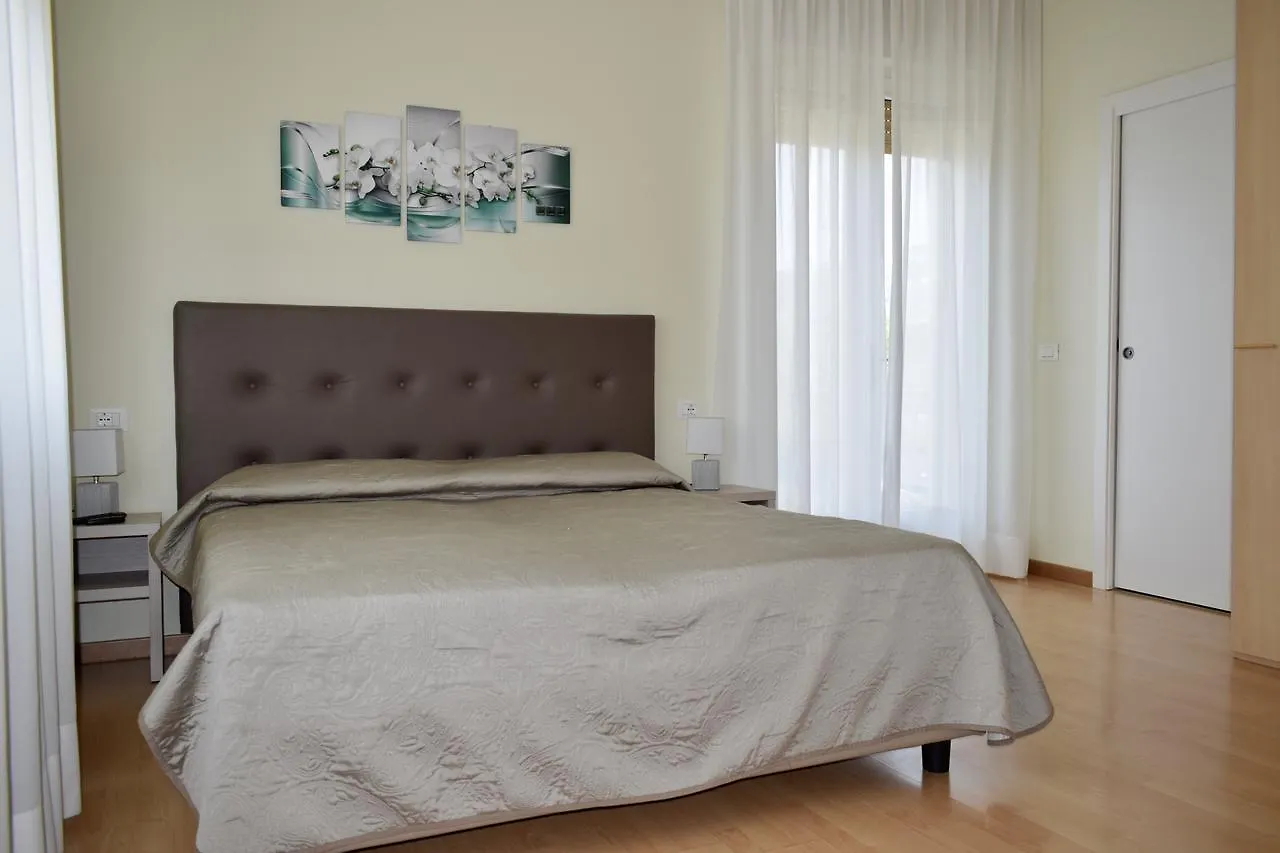 La Lanterna Hotel Garda  Garda (Verona)