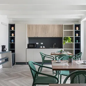 https://zisa-rooms-principe-di-paterno-by-wonderful-italy.sicilyhotelsitaly.net
