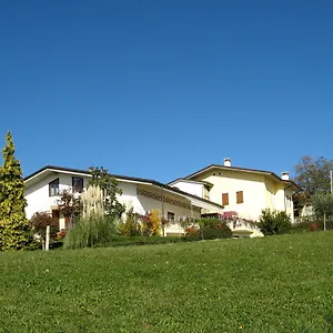 La Rua Hotel