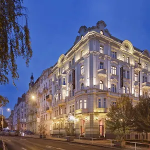 Mamaison Riverside 5*, Prag Tjeckien