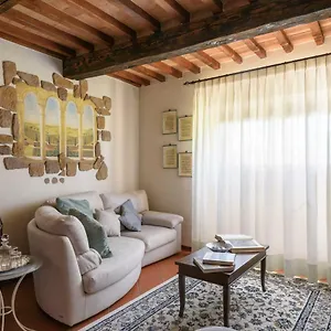 Tuscany Balcony: Crete Senesi Casetta